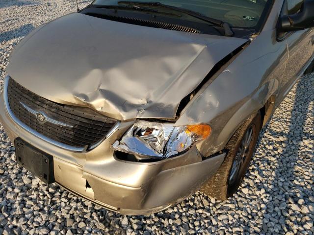 Photo 9 from auction – 2002 CHRYSLER TOWN & COU with VIN 2C8GP64L62R767666