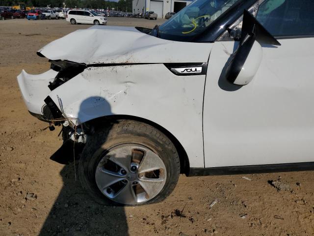 Photo 9 from auction – 2016 KIA SOUL with VIN KNDJN2A24G7374159