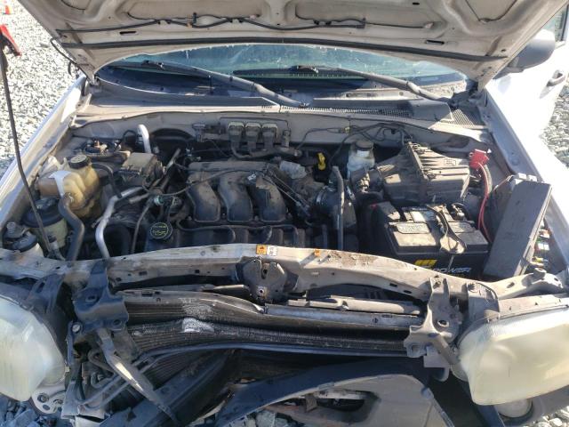 Photo 7 from auction – 2005 FORD ESCAPE XLT with VIN 1FMCU93145KC94892