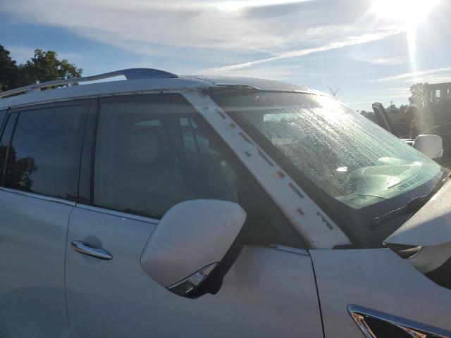 Photo 9 from auction – 2011 INFINITI QX56 with VIN JN8AZ2NE2B9005701