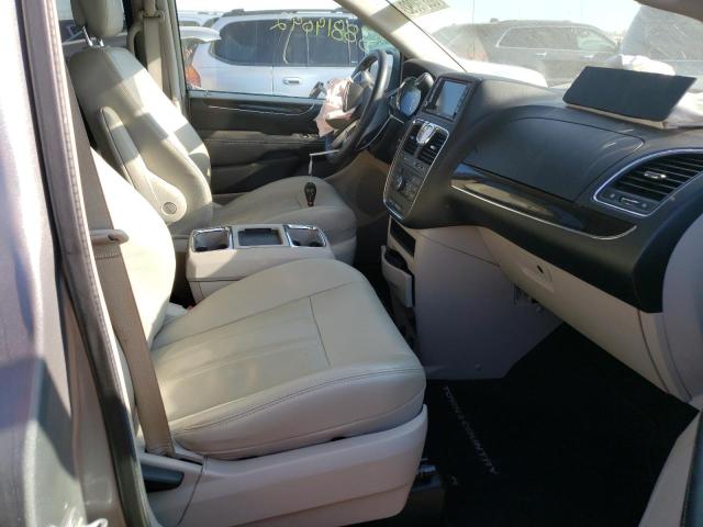 Photo 5 from auction – 2013 CHRYSLER TOWN & COU with VIN 2C4RC1BG4DR645289