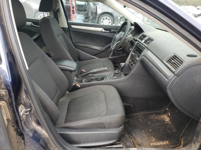 Photo 5 from auction – 2013 VOLKSWAGEN PASSAT S with VIN 1VWAP7A38DC082658
