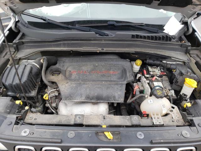 Photo 7 from auction – 2015 JEEP RENEGADE L with VIN ZACCJBBT7FPB29000
