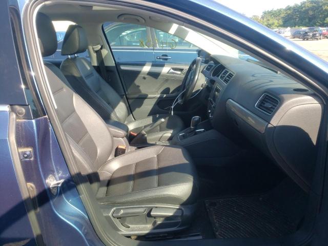 Photo 5 from auction – 2017 VOLKSWAGEN JETTA SE with VIN 3VWDB7AJ0HM223835