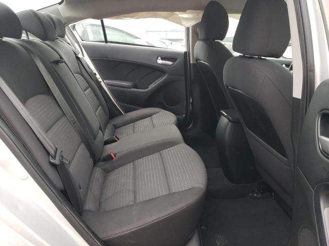 Photo 6 from auction – 2018 KIA FORTE LX with VIN 3KPFL4A79JE243481