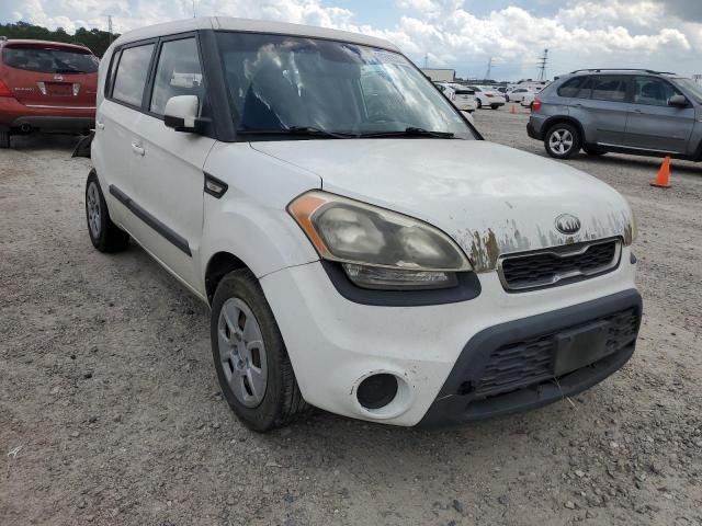 KIA SOUL 2013 with VIN KNDJT2A52D7569608 - Photo from auction