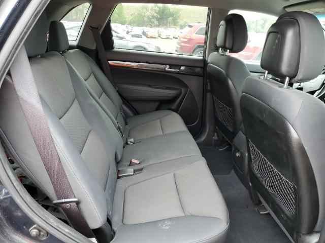 Photo 6 from auction – 2013 KIA SORENTO LX with VIN 5XYKTDA2XDG398650
