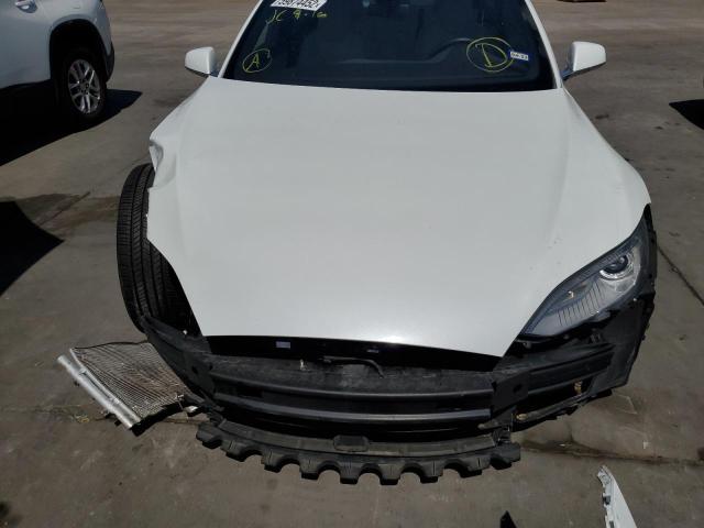 Photo 9 from auction – 2016 TESLA MODEL S with VIN 5YJSA1E29GF131929