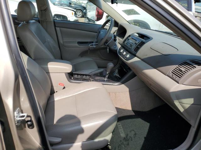 Photo 5 from auction – 2005 TOYOTA CAMRY LE with VIN 4T1BE32K45U068050