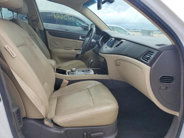 Photo 5 from auction – 2011 HYUNDAI GENESIS 4. with VIN KMHGC4DF8BU138906