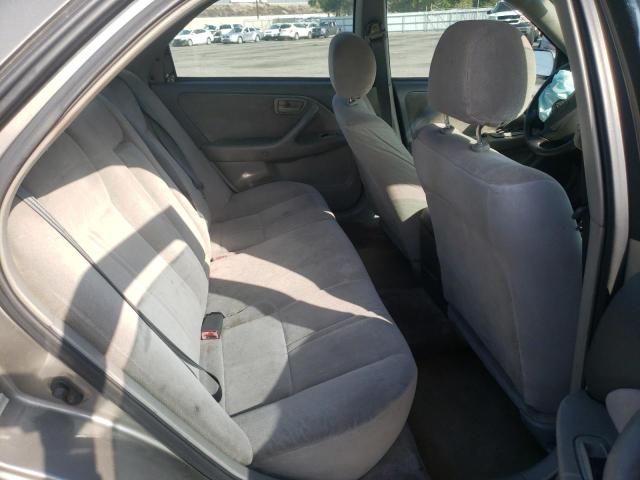 Photo 6 from auction – 2000 TOYOTA CAMRY CE with VIN 4T1BG22K7YU699528