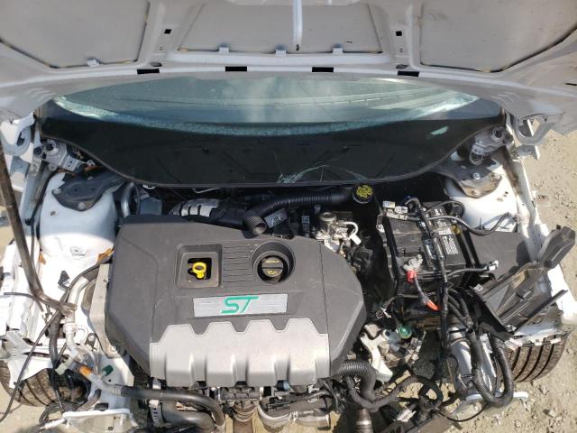 Photo 7 from auction – 2018 FORD FOCUS ST with VIN 1FADP3L96JL245514