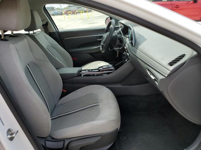 Photo 5 from auction – 2021 HYUNDAI SONATA SE with VIN 5NPEG4JA2MH126319
