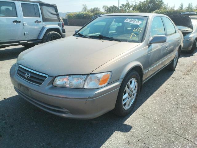صورة رقم 2 من المزاد - 2000 TOYOTA CAMRY مع VIN 4T1BF28K5YU092571