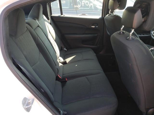 Photo 6 from auction – 2012 CHRYSLER 200 TOURIN with VIN 1C3CCBBB3CN129568
