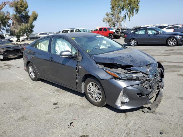 TOYOTA PRIUS PRIM 2017 with VIN JTDKARFP7H3065551 - Photo from auction
