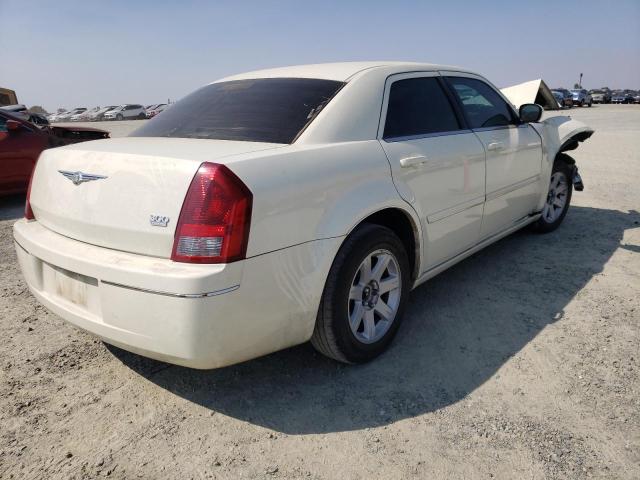 Photo 4 from auction – 2005 CHRYSLER 300 TOURIN with VIN 2C3JA53G05H539703