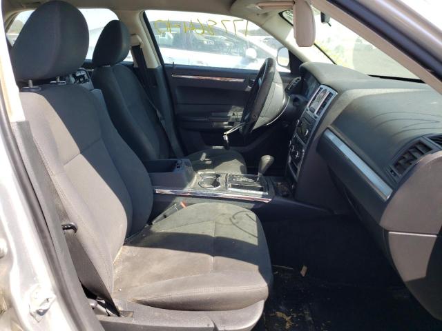 Photo 5 from auction – 2010 CHRYSLER 300 TOURIN with VIN 2C3CA4CD1AH328447