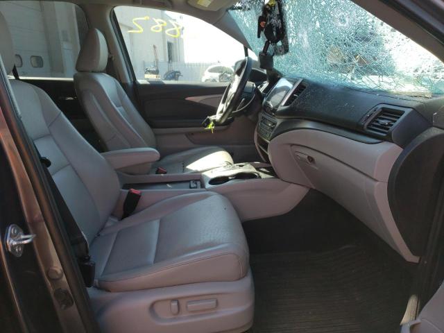 Photo 5 from auction – 2020 HONDA RIDGELINE with VIN 5FPYK3F51LB019896
