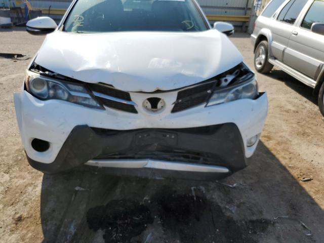 Photo 9 from auction – 2014 TOYOTA RAV4 XLE with VIN JTMRFREVXED052802