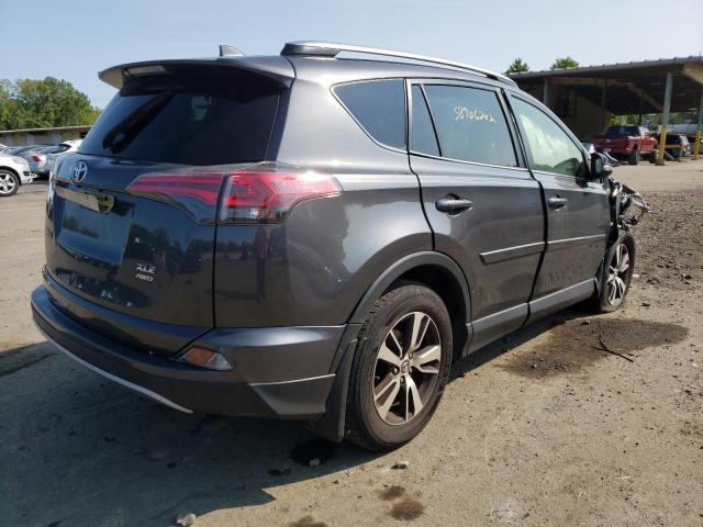 Photo 4 from auction – 2017 TOYOTA RAV4 XLE with VIN JTMRFREVXHD210382