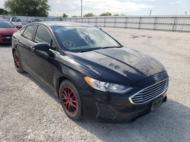 FORD FUSION S 2019 with VIN 3FA6P0G73KR113975 - Photo from auction