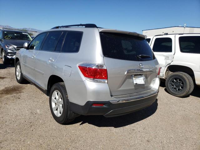 Photo 3 from auction – 2013 TOYOTA HIGHLANDER with VIN 5TDBK3EH0DS193935