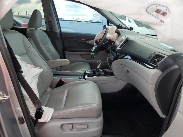 Фото 5 с аукциона – 2018 HONDA RIDGELINE с VIN 5FPYK3F75JB013128
