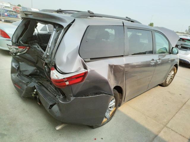 Photo 4 from auction – 2017 TOYOTA SIENNA XLE with VIN 5TDYZ3DC0HS837788