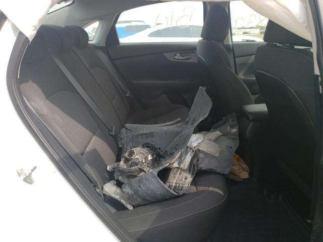 Photo 6 from auction – 2019 KIA FORTE FE with VIN 3KPF24AD6KE081769