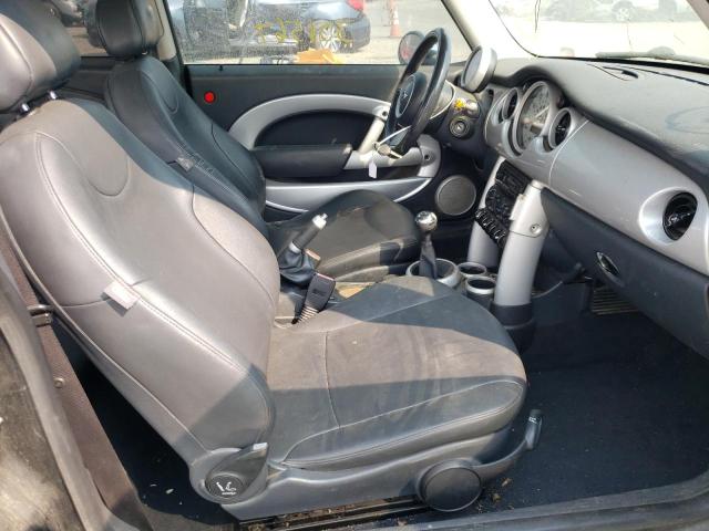 Photo 5 from auction – 2005 MINI COOPER with VIN WMWRC33505TK61929
