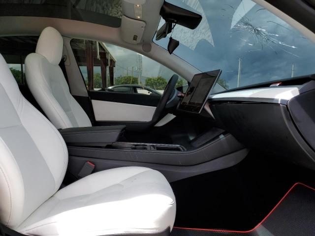 Photo 5 from auction – 2021 TESLA MODEL Y with VIN 5YJYGDEF2MF194637