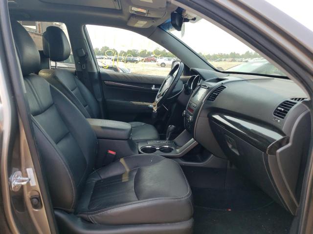 Photo 5 from auction – 2013 KIA SORENTO SX with VIN 5XYKWDA22DG405582
