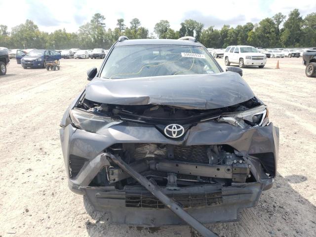 Photo 9 from auction – 2016 TOYOTA RAV4 LE with VIN JTMZFREV8GJ081784