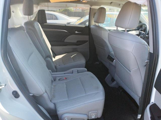 Photo 6 from auction – 2019 TOYOTA HIGHLANDER with VIN 5TDDGRFH2KS065821