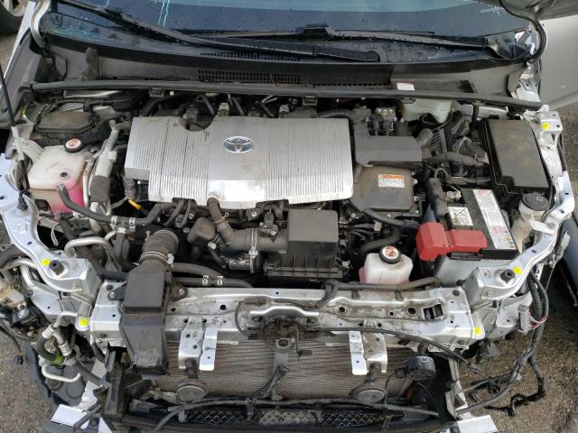 Photo 7 from auction – 2019 TOYOTA PRIUS PRIM with VIN JTDKARFPXK3115995