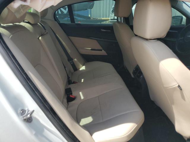 Photo 6 from auction – 2017 JAGUAR XE with VIN SAJAR4BG3HA972081