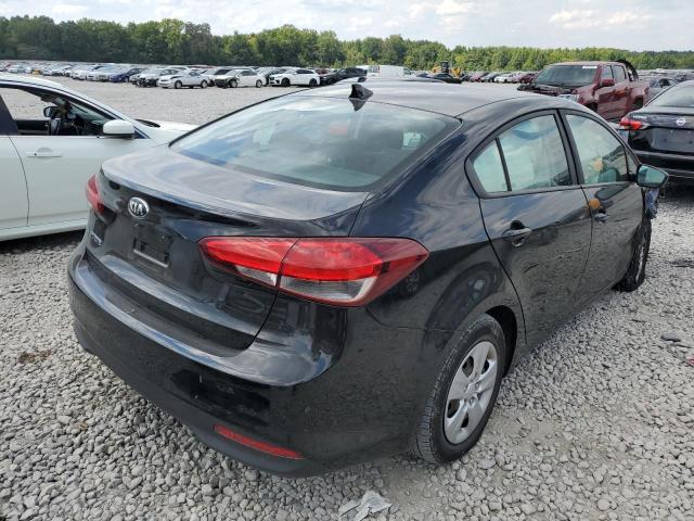 Photo 4 from auction – 2017 KIA FORTE LX with VIN 3KPFK4A76HE032722