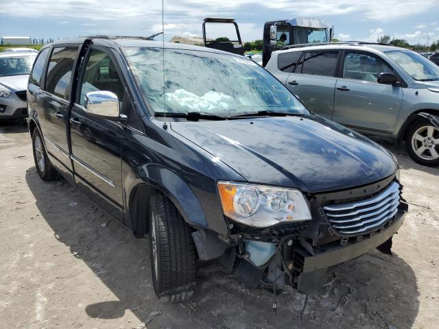 CHRYSLER TOWN & COU 2014 with VIN 2C4RC1CG9ER192108 - Photo from auction