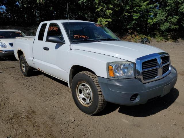 DODGE DAKOTA ST 2005 with VIN 1D7HW22K65S327273 - Photo from auction