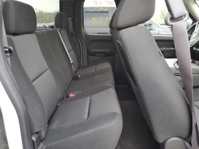 Photo 6 from auction – 2013 CHEVROLET SILVERADO with VIN 1GCRKSE76DZ413531