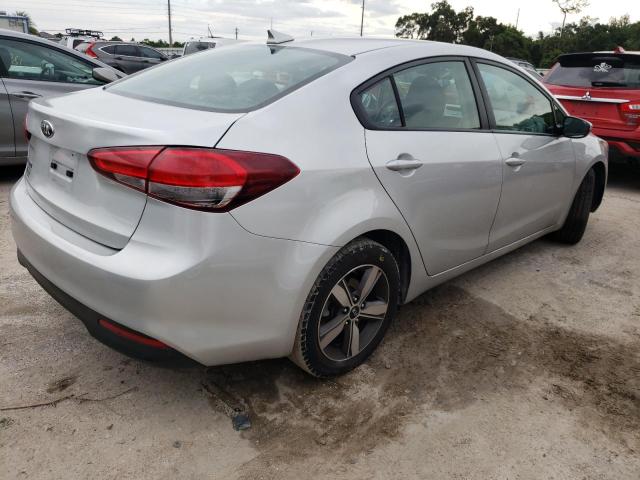 Photo 4 from auction – 2018 KIA FORTE LX with VIN 3KPFL4A79JE243481