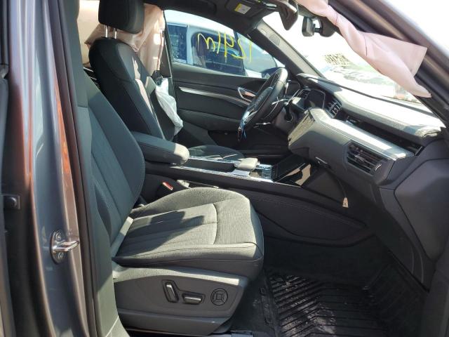 Photo 5 from auction – 2022 AUDI E-TRON PRE with VIN WA1LAAGE3NB033016