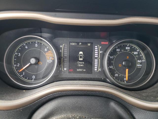 Photo 8 from auction – 2018 JEEP CHEROKEE L with VIN 1C4PJLCB7JD576897