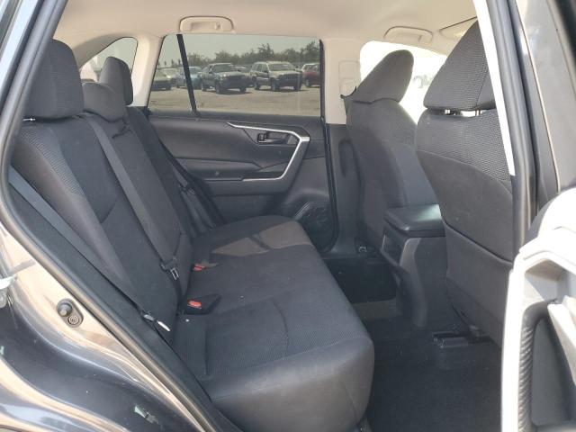 Photo 6 from auction – 2019 TOYOTA RAV4 LE with VIN 2T3F1RFV8KW059925