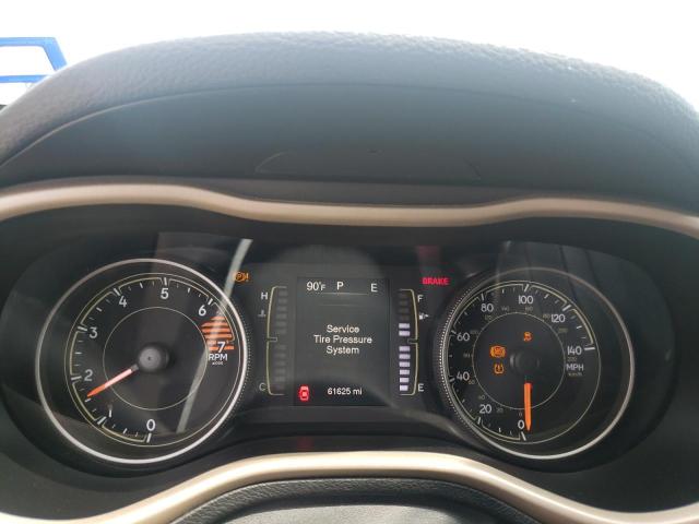 Photo 8 from auction – 2018 JEEP CHEROKEE L with VIN 1C4PJLCB1JD537531