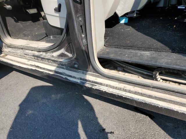 Photo 9 from auction – 2015 CHRYSLER TOWN & COU with VIN 2C4RC1BG7FR596267