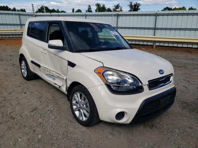 KIA SOUL + 2013 with VIN KNDJT2A6XD7769922 - Photo from auction