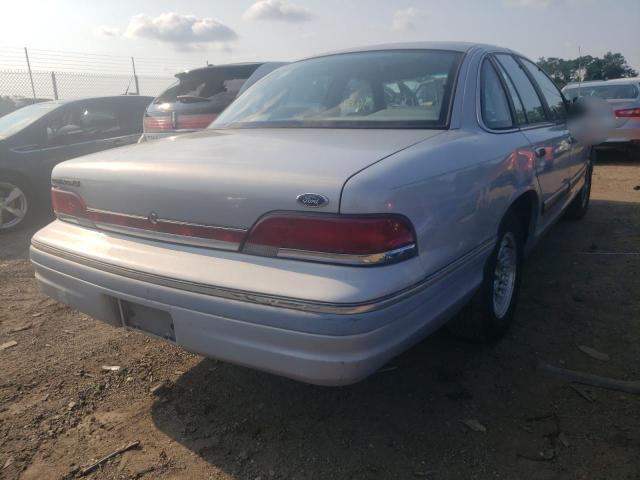 Photo 4 from auction – 1994 FORD CROWN VICT with VIN 2FALP74W7RX126747