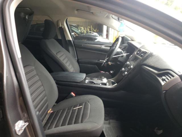 Photo 5 from auction – 2017 FORD FUSION S with VIN 3FA6P0G74HR407720